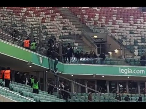 Pomeczowy atak Legionistów na Widzewiaków z trybuny VIP / Legia Warszawa - Widzew Łódź 24.02.2023