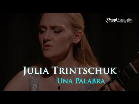 Julia Trintschuk | Una Palabra