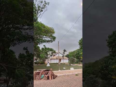 Será que chove? Praça Da Matriz - Itaberaí - Goiás Set 26