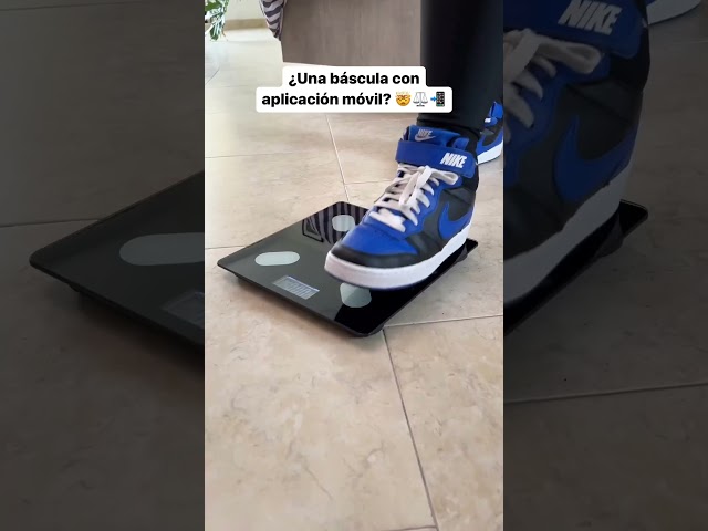 Vídeo relacionado con Báscula de Tienda, Electrónica, Pantalla Digital, Capacidad de Carga de hasta 40 kg, 3 Pantallas, Dimensiones de la Plataforma 32 x 23 cm, Báscula de Tara, Precisión de 2 Gramos, HDWR wagPRO-S40
