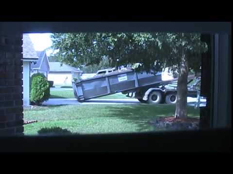 Jax Waste Dumpster Loading 101314c