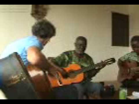 spratz , koo nimo  AND frikke played DAGOMBA before frikkes departure.........