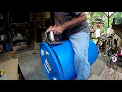 How to cut plastic drum