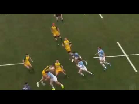 Gran tackle de Mateo Carreras