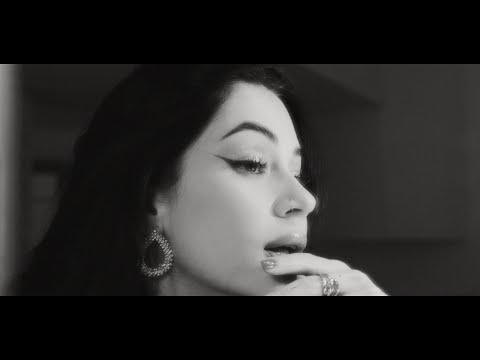 Gaja Prestor - ODHAJAM (Official video)