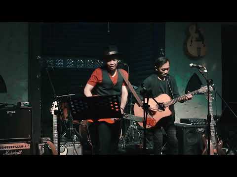 Amrus Ramadhan with Nissan Fortz, "Woke Up This Morning" (B.B. King Cover) at Star Kemang, Jakarta