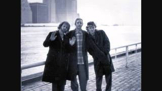 Medeski Martin and Wood - Mo Ti Mo