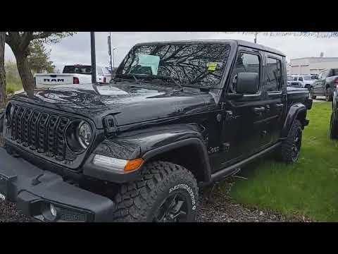 2026 Jeep Gladiator Willys 4x4 in Black for sale at Kitchener Chrysler Dodge Jeep Ram in Kitchener, ON
