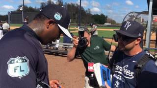 Aroldis Chapman almost hits prospect throwing BP, signs autographs