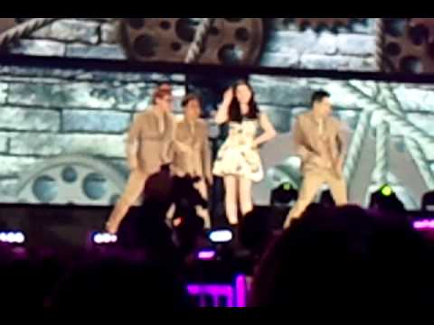 120311 (K-Collection) IU - You and I [Fancam]