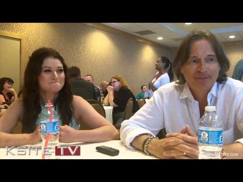 Once Upon A Time: Emilie de Ravin & Robert Carlyle - Rumbelle