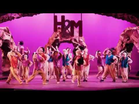 Naked Mole Rat Gets Dressed - San Diego Junior Theatre
