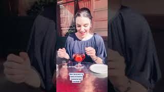 Elisa Motterle: come si bevono i Cocktail in modo elegante?