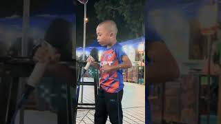 Download lagu Nyanyi Lagu Cinta Melankolia budak Lelaki Jadi Tumpuan Ramai. #trending mp3 Download lagu Nyanyi Lagu Cinta Melankolia budak Lelaki Jadi Tumpuan Ramai. #trending mp3