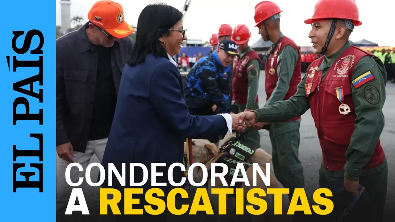 DELCY RODRÍGUEZ condecora a 6.000 RESCATISTAS mientras el número de muertes supera los 5.000