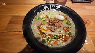 田舎の神社いって　温泉いって　ラーメン食べて　また温泉　…　最高すぎんか？