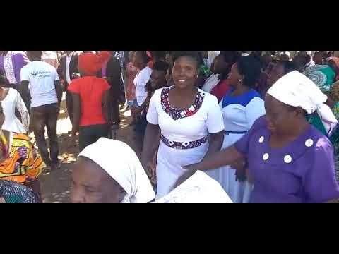 see what uncle nico did on his cousin sister burial day live performance