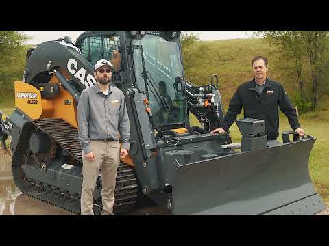 North America: TechTalk: Attaching and Detaching the CASE Minotaur DL550 C-frame.