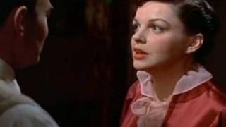 'A STAR IS BORN' JUDY GARLAND, 'IT'S A NEW WORLD'. A CLOSEUP.