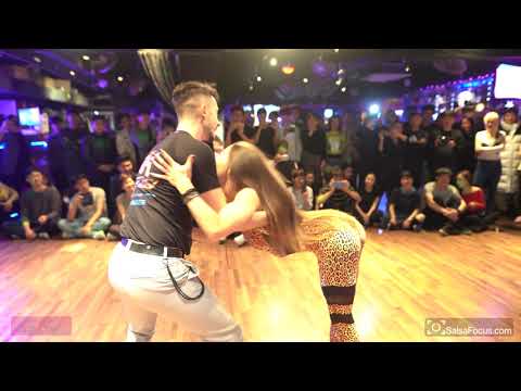 M&M Seunsual Bachata Demo 4K UHD - Maychel & Mayra Welcome Party in Naomi