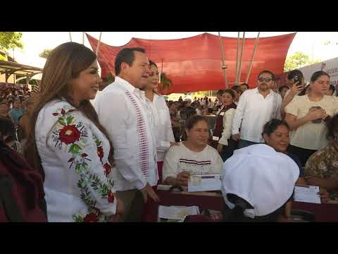 Elvia Carrillo Puerto card distribution begins in Yucatan