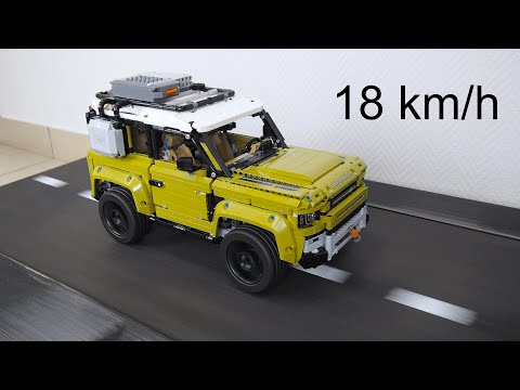 Land Rover Defender Drag Race. LEGO Technic 42110  Speed and CRASH Test