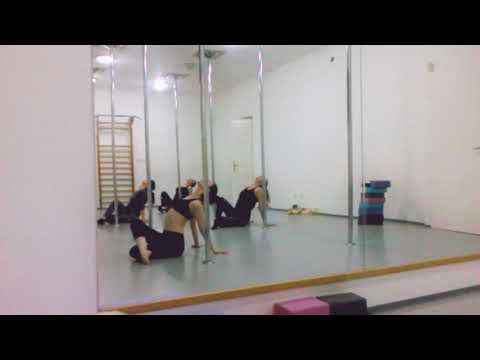 Contempole Motýlek - The Wolf