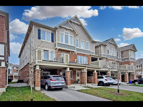 (SOLD 117% OF ASKING PRICE IN 2 DAYS, 2 BULLY OFFERS!) MILTON - 4-Yr-New "Freehold" Townhome