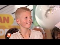 Kent opa Bart kleinzoon Sven goed genoeg? Ze doen mee met de Van Gelders Grijs-quiz - Van Gelders G…
