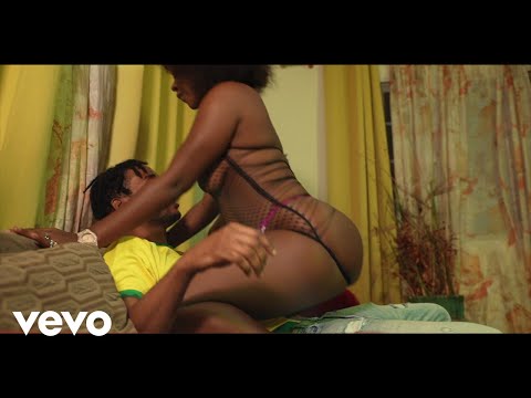 Dougy Draco, Fanbrown - PON IT