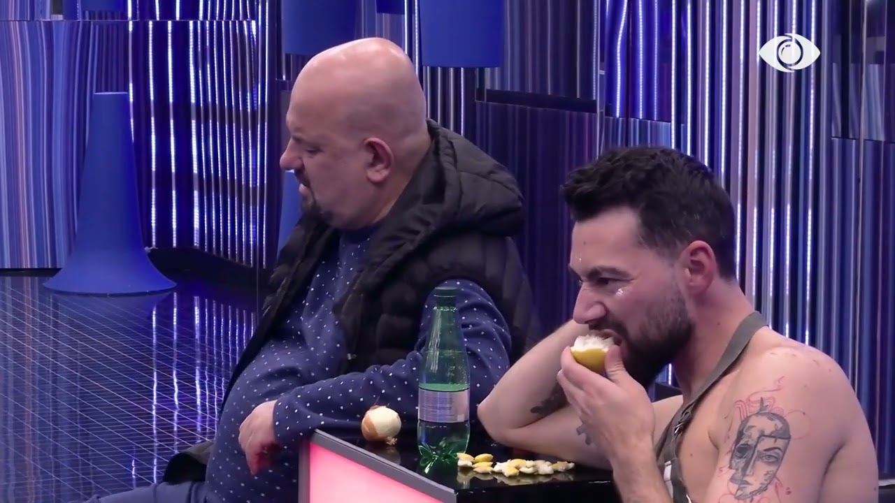 “Do bësh ndonjë çift para se të dalësh?”/ Angelo-Ilirit: Më gjej një mua…