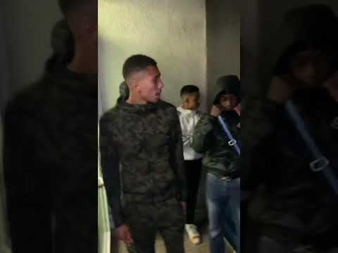 zekki adja flitzen vor Blaulicht (offizielles musik Video)