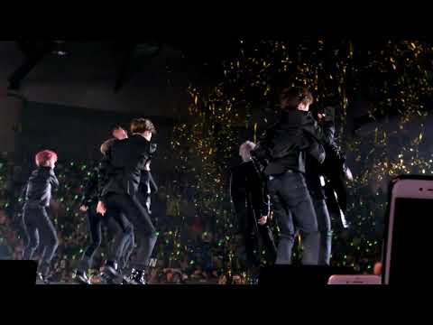 191215 WayV 1st fan meeting in Bkk Day 2 - Moonwalk #3 (46)  #wayv_fanmeetinginBKK