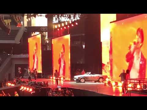 TOMORROW X TOGETHER: Loser=Lover (FANCAM)