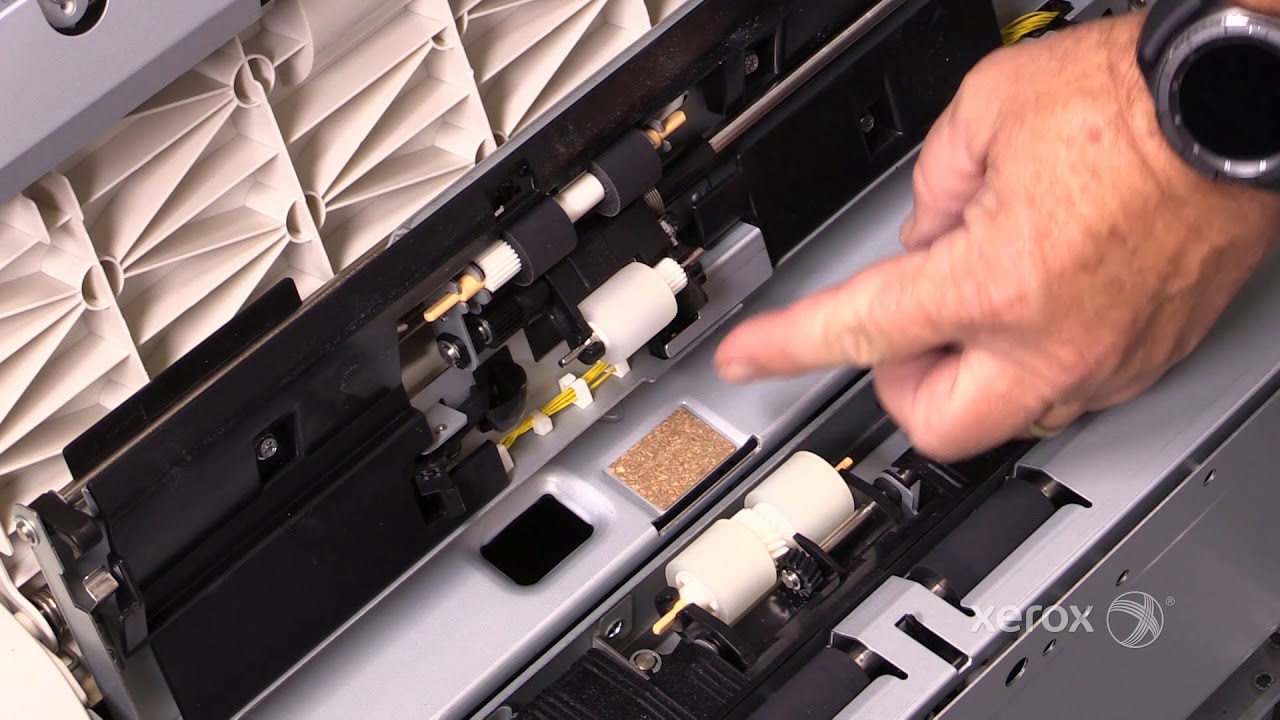 Xerox® VersaLink® C7000 Family HCF Feed, Nudger, and Separation Roll Removal