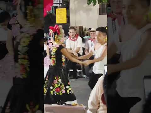 Niños Istmeño  bailando en Oaxaca ❤️