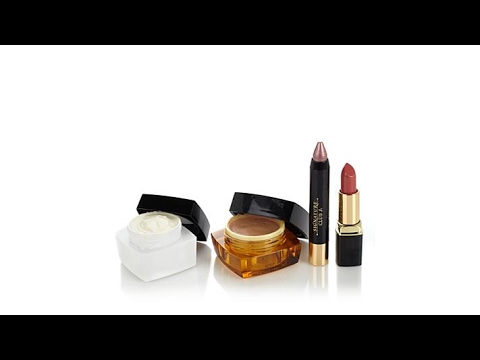 Signature Club A By Adrienne Ounce of Gold + Makeup