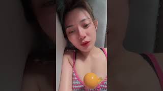 Download lagu Berliana Lovell nih boss senggol dong !! mp3