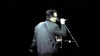 Elvis Costello - The Angels Wanna Wear My Red Shoes/Your Mind Is On Vacation - Royal Albert Hall &#39;87