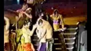 madonna the girlie show toronto 10-12-93 why is it so hard