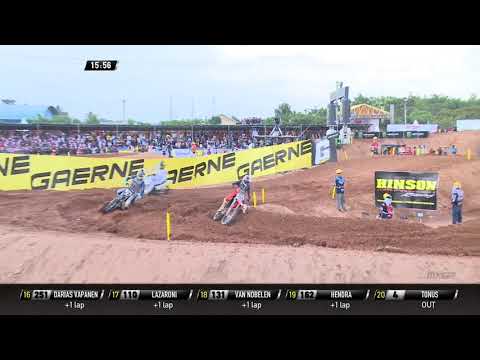 Glenn Coldenhoff passes Gautier Paulin - MXGP Race 1 - MXGP of Indonesia 2019