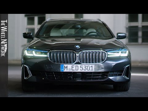 2021 BMW 530d xDrive Touring | Driving, Interior, Exterior