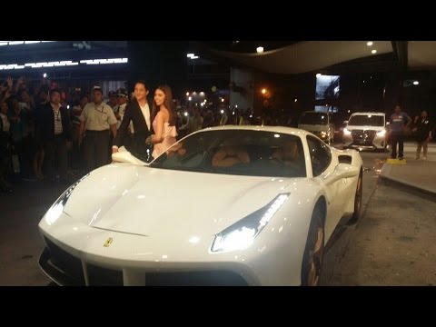 Alden Richards & Maine Mendoza Arrived in a White Ferrari Sports Car #IYAMTheGrandPremiere