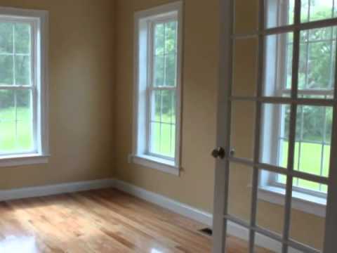 5 Bellingham Street, Mendon, MA