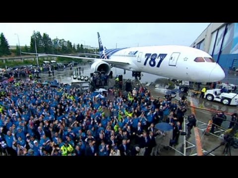Boeing liefert ersten "Dreamliner" mit drei Jahren Verspätung aus