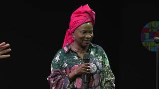 Download lagu Performance by Angélique Kidjo | عرض من أنجيليك كيدجو mp3
