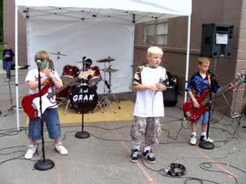 Grak's bad version of seven nation army