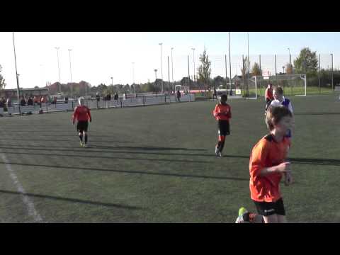 1 nov 2014 VV De Meern D3 - Benschop D1 com 9-3 Doelpunt Delano, assist Daan (4-2)