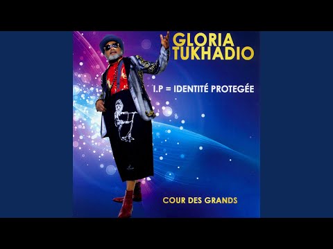 Tenue correcte exigée (Remix)