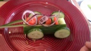 Oryginalna Sałatka Grecka ( How to make original greek salad) [ PL ]